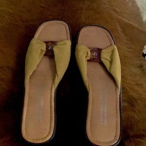 DONALD PLINER SLIP-ON SANDALS